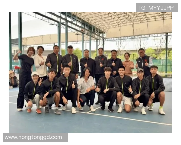 重庆网球队在钻石联赛中的崛起与突破之路全景回顾